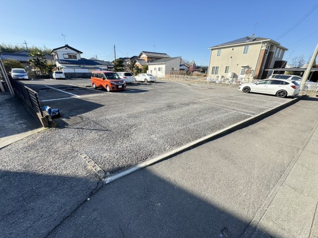 【外観】 | 紅葉内駐車場