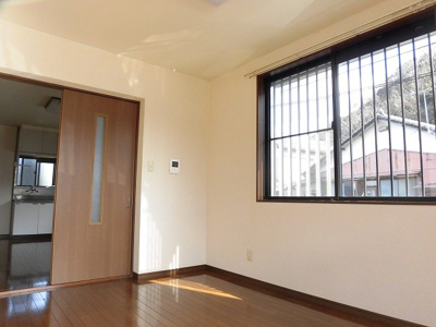 【洋室】 | コンフレール