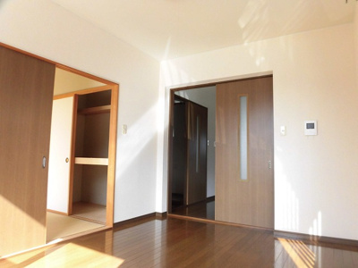 【洋室】 | コンフレール