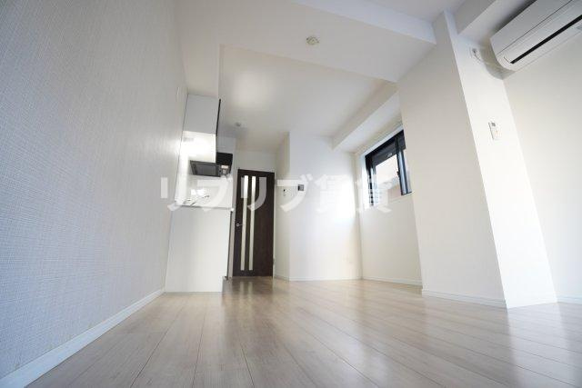 GRAND千葉中央（グランドチバチュウオウ）の居間・リビング