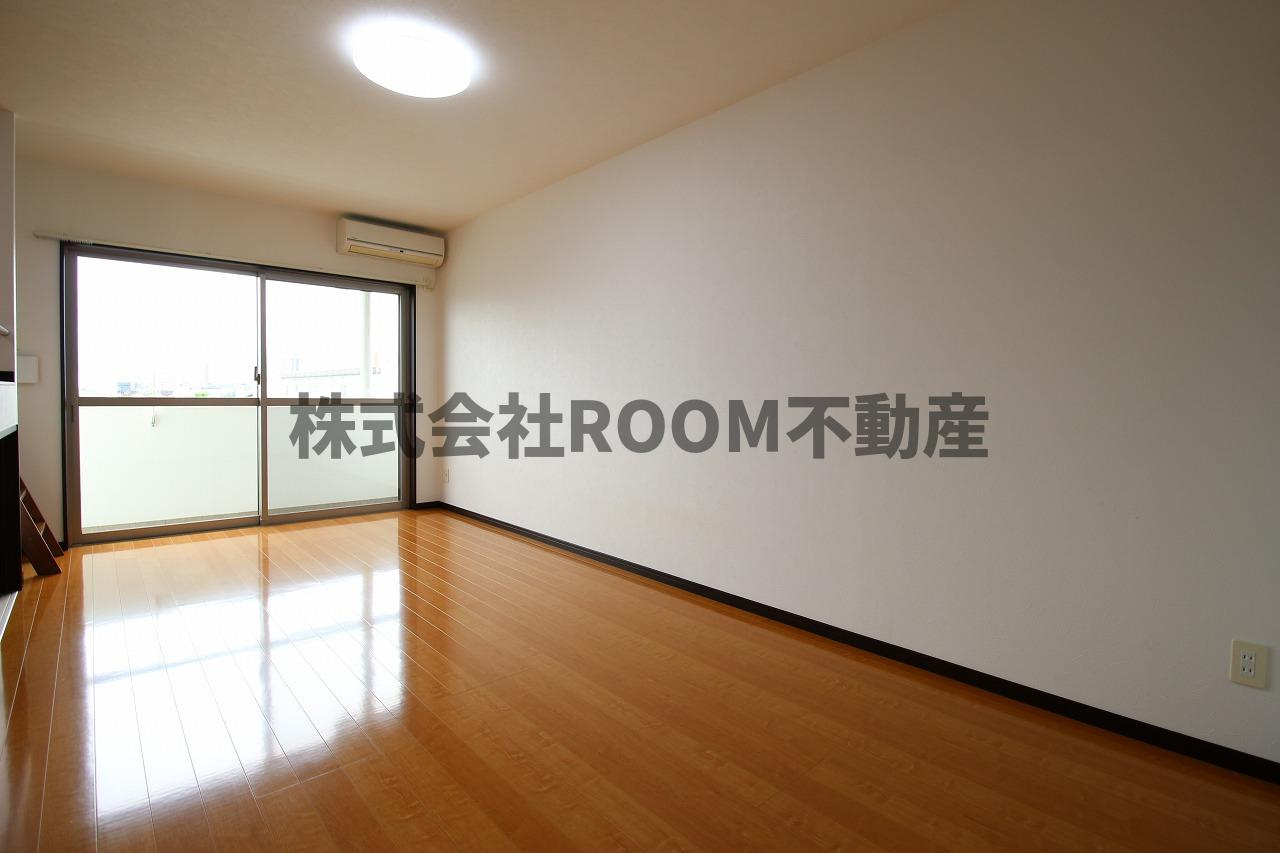 スカイコート下川東の居間・リビング|リビングです