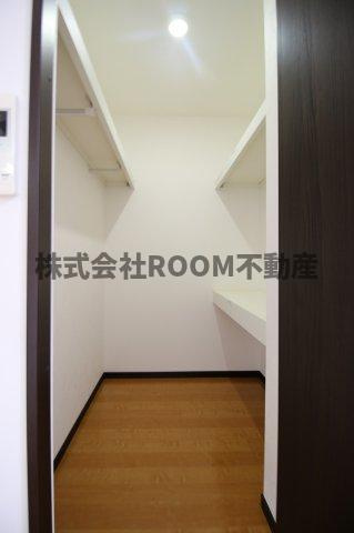 スカイコート下川東の収納|ちょっとした収納スペースも充実しています