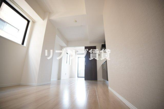 GRAND千葉中央（グランドチバチュウオウ）の居間・リビング