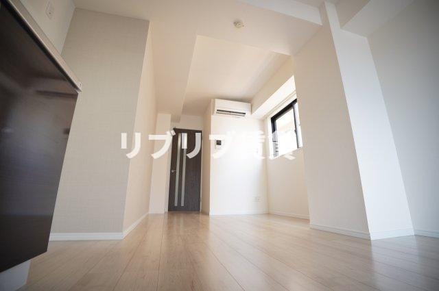 GRAND千葉中央（グランドチバチュウオウ）の居間・リビング