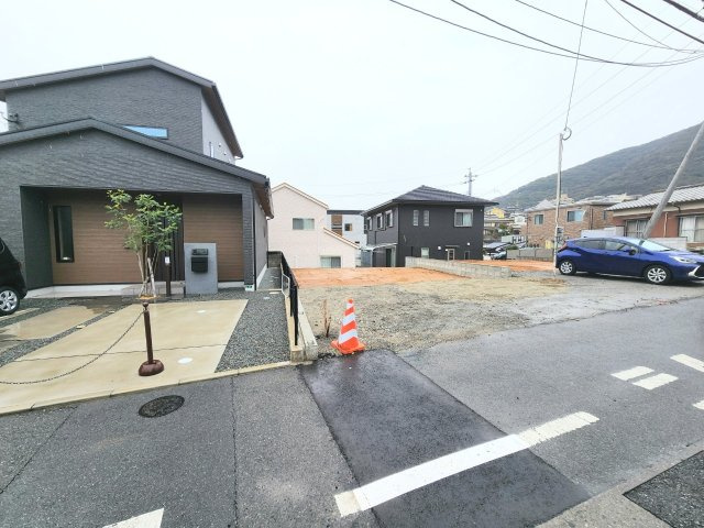 ーFITーフィットー小倉南区葛原3丁目2期　【小倉南区　新築戸建て】の前面道路含む現地写真|現地撮影　2024,2,3　ーFITーフィットー小倉南区葛原3丁目2期　【小倉南区　新築戸建て】