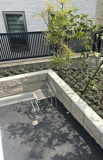 【その他共用部分】 | グランコート藤が丘 | 敷地内に駐輪場を完備しています！荷物が重いときに自転車があれば助かりますね！
