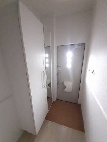 マリーガーデンの玄関