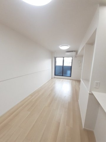 マリーガーデンの居間・リビング