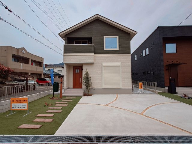 ONE HOUSE－ワンハウスー小倉南区若園1丁目　【小倉南区　新築戸建て】の駐車場|駐車スペースは並列2台可能♪
