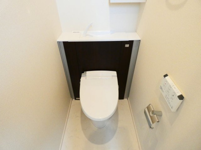 【トイレ】 | Lumiere du soleil | 温水洗浄便座付きです