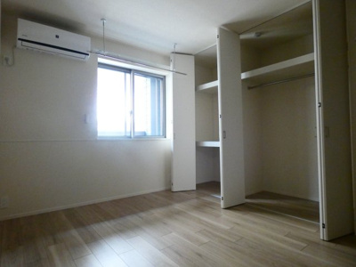 【洋室】 | Lumiere du soleil | 6帖寝室