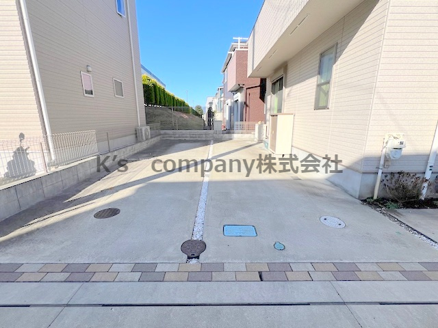 ■高座郡寒川町小谷2丁目　中古戸建■の駐車場|駐車スペースです☆