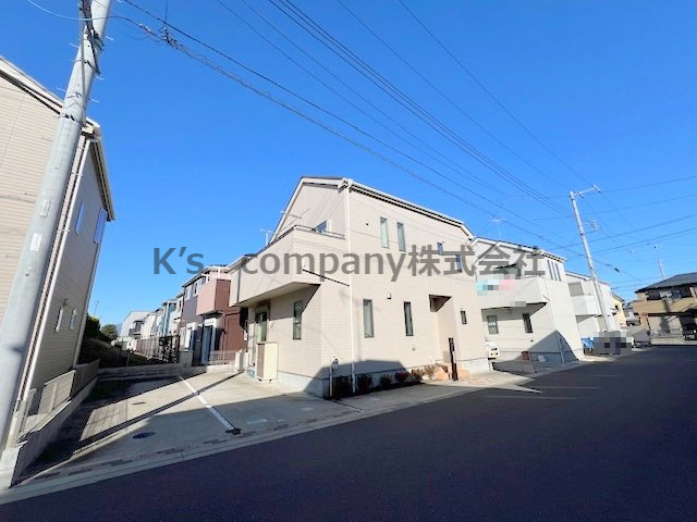 ■高座郡寒川町小谷2丁目　中古戸建■の前面道路含む現地写真|前面道路は交通量も少なく静かな印象です☆