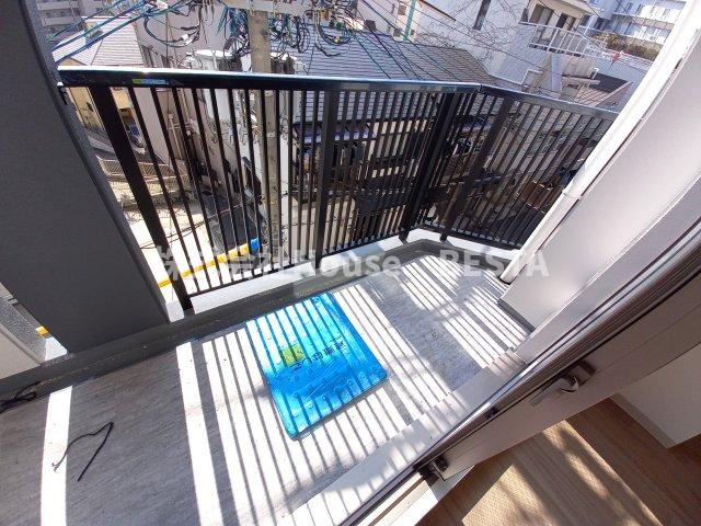 アプリーレ元町ウエストのバルコニー