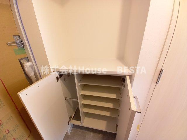 アプリーレ元町ウエストの収納