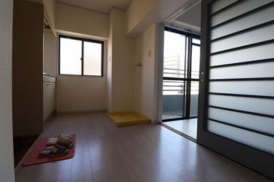 【内装】 | サンスカイすぎの | 別号室の写真になります。現況優先。