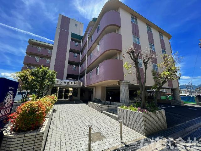 大和高田市田井新町の賃貸マンションの外観