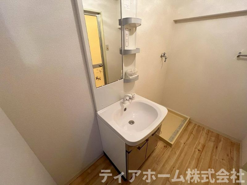 大和高田市田井新町の賃貸マンションの洗面所