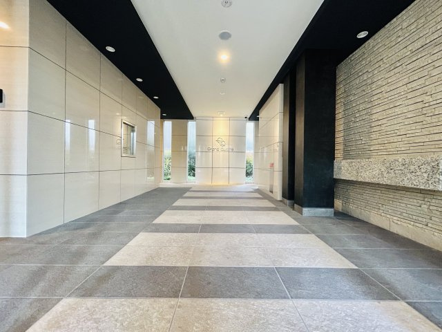 【エントランス】 | グランカリテ大阪城EAST