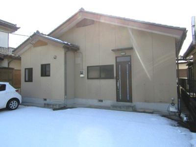 【外観】 | 【再生住宅】笛吹市石和町唐柏 | 外観は落ち着いています