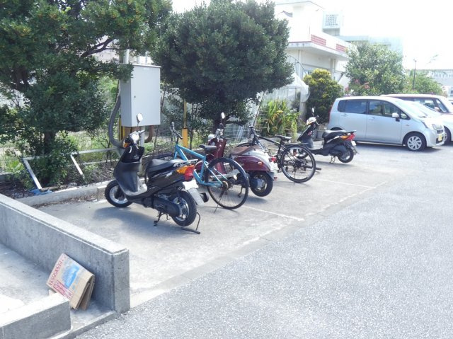 【駐車場】 | 伊佐 