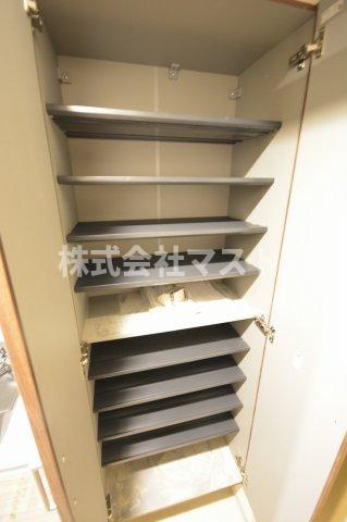 フォーリアライズ大正ノーブルの収納