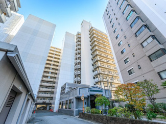 【外観】 | 【ライオンズマンション春日公園】２０２４年２月、もうすぐリフォーム完成いたします♪少しでも気になる方はすぐにご連絡ください。住宅ローン・その他ご質問等いつでもお待ちしております。