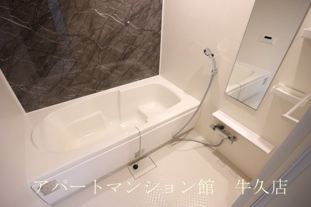 アヴァンセⅣの浴室|バス