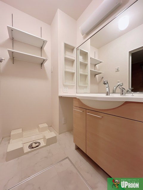 ル・ボヌールの駐車場