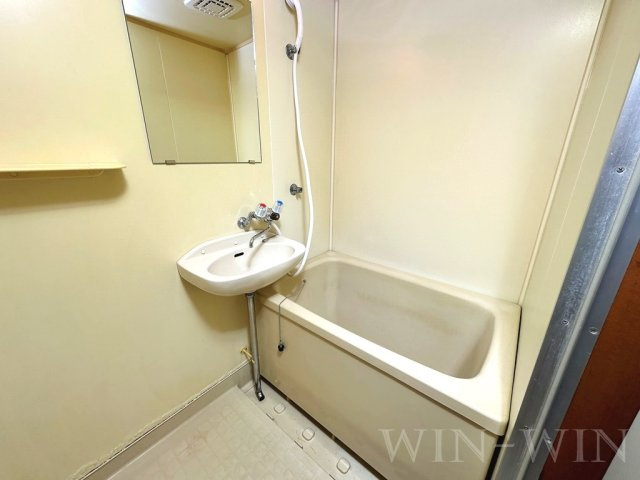 シティハイツ宮脇の浴室