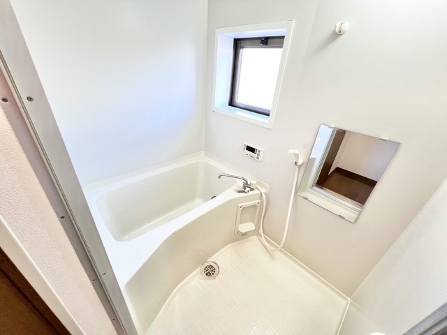 ラフォーレの浴室|※別部屋参考写真