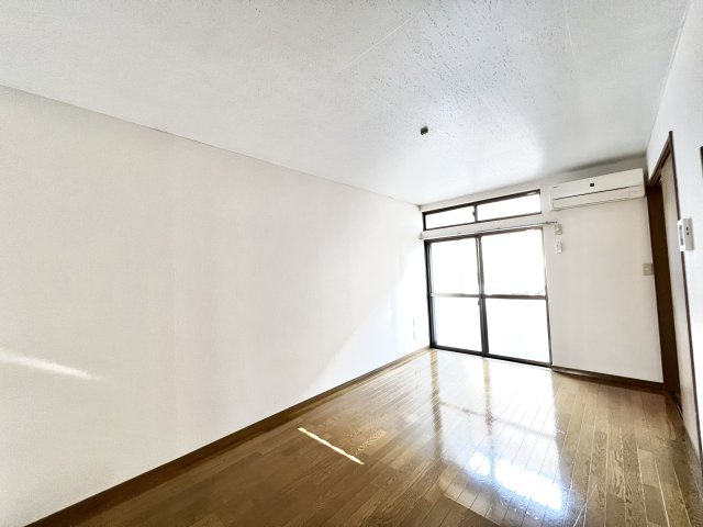 ラフォーレの居間・リビング|※別部屋参考写真