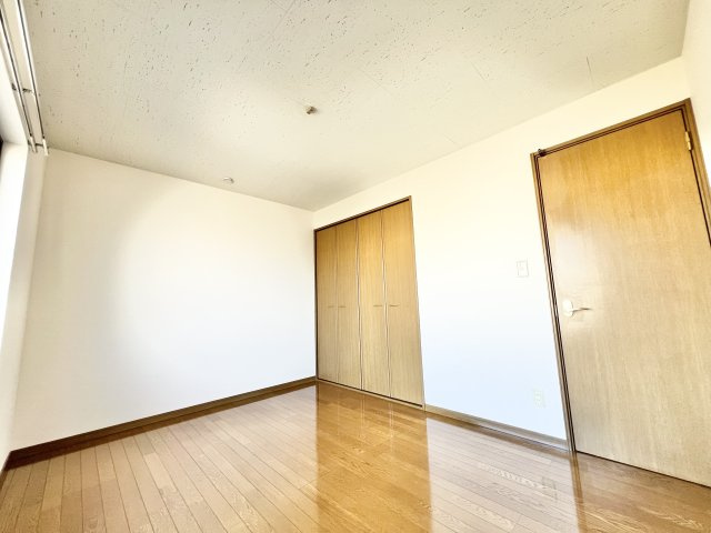 ラフォーレの洋室|※別部屋参考写真