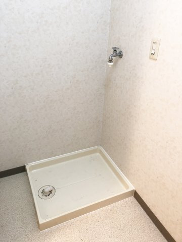 【設備】 | カンフォータブル一番館 | 室内洗濯機置場