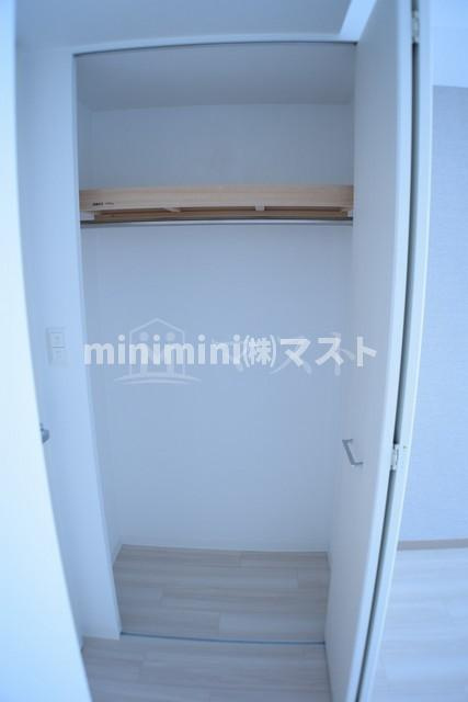 クリスタルグランツ西本町の収納