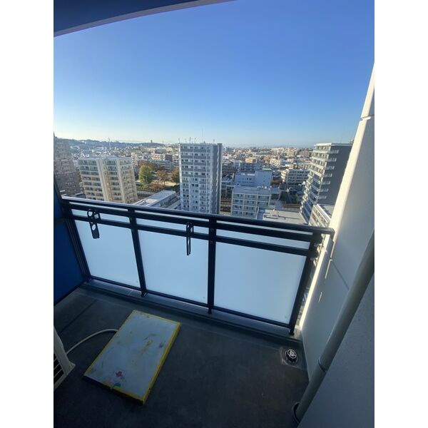 S-RESIDENCE一社のバルコニー
