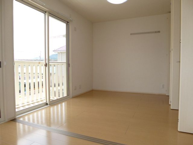 コンフォールの寝室|洋室