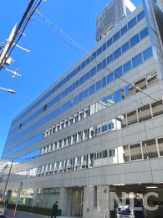 【外観】 | イトーピア新大阪ビル | 接道部分が広く存在感のある外観