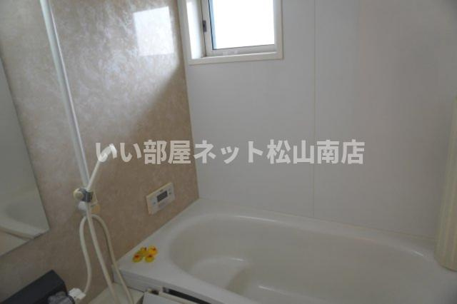 【浴室】 | ウェスティ一色　C棟