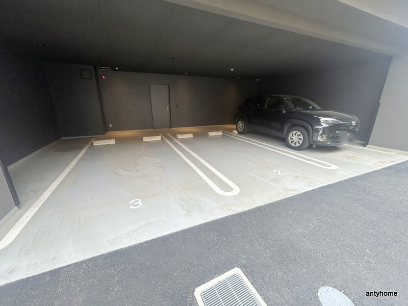 CASA REGULUS FUKUSHIMA NODA　仲介手数料無料の駐車場