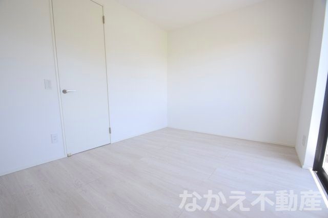 【寝室】 | 落ち着いて過ごせるお部屋なので、寝室にいかがでしょうか