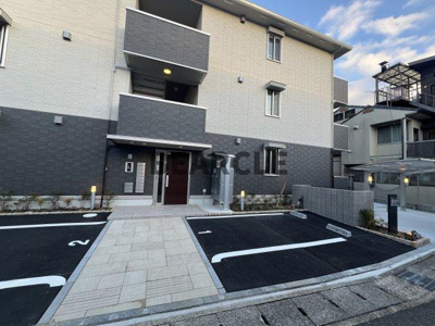 【駐車場】 | J'fort京都山科Ⅱ | 駐車場に車を止められます