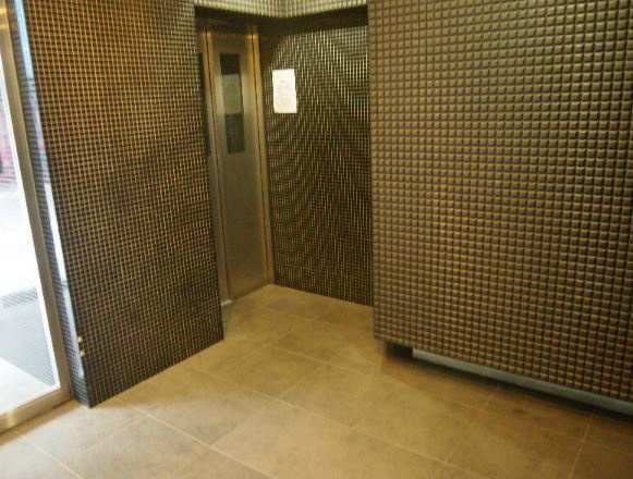 【ロビー】エルフラット新富町