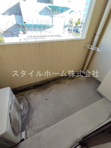【バルコニー】 | エスペランザ | 別部屋写真です。