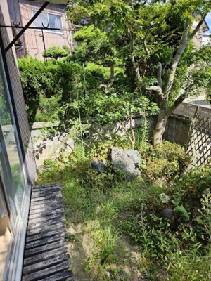 【庭】 | 鳥取市青葉町１丁目中古戸建て