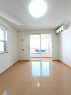 【内装】 | クオーレⅡ