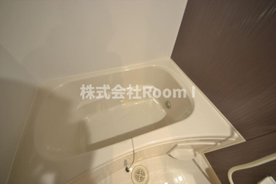 【浴室】 | レーヴリゼ新今里 | 日々の暮らしに欠かせないお風呂です