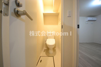 【トイレ】 | レーヴリゼ新今里 | シンプルで使いやすいトイレです