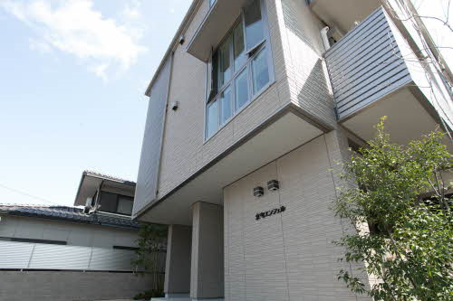 京町エンジェルの外観