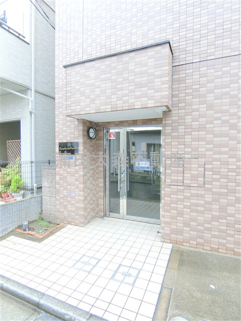 シンフォニアパレスの外観